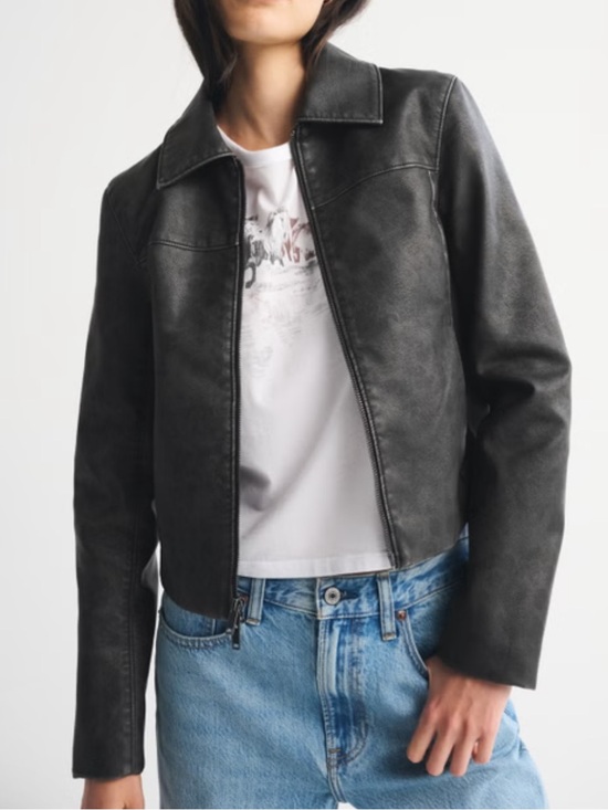Abercrombie & Fitch Jackets & Blazers - Abercrombie and fitch slim fit vegan leather jacket